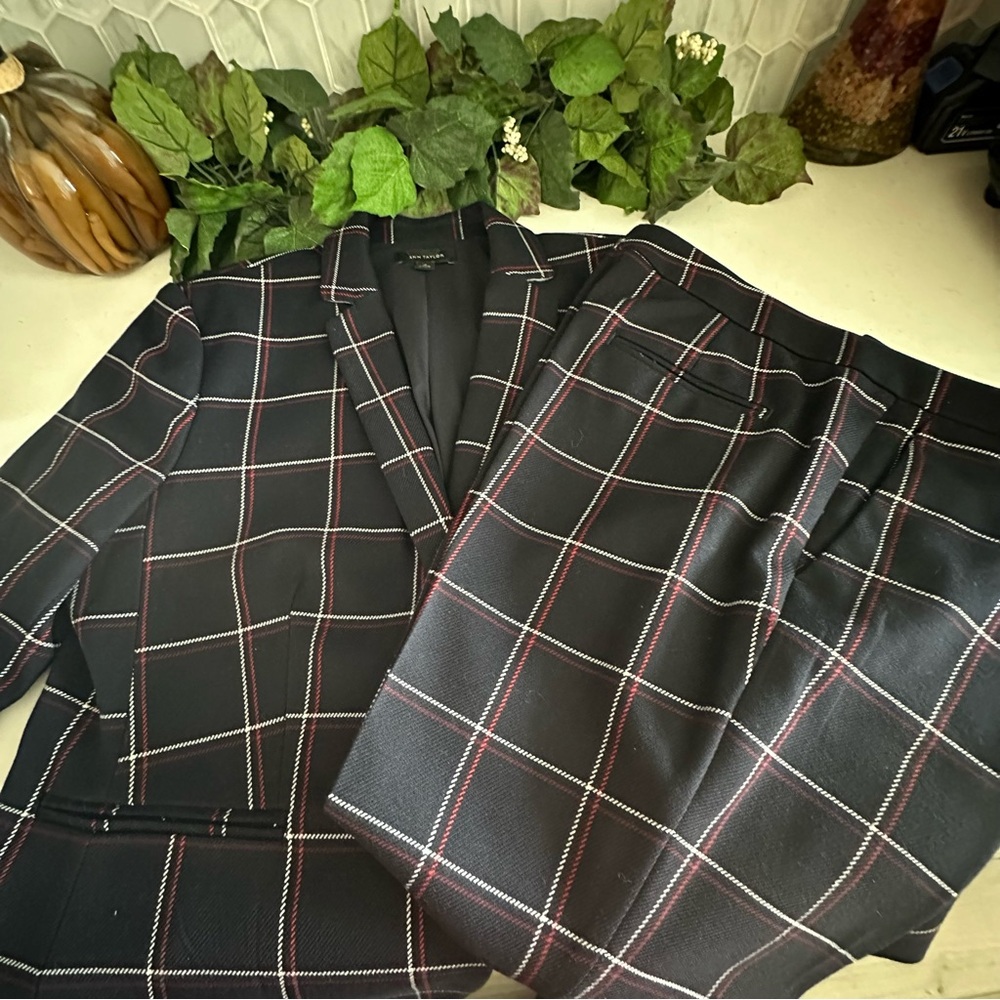 Ann Taylor Womens Plaid Suit Set Size 12 Navy & Red Polyester Blend